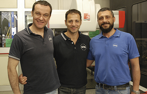 Vittorio Caggiano, Marco Iannuzzi 및 Maurizio Rullo, EMA 계측실